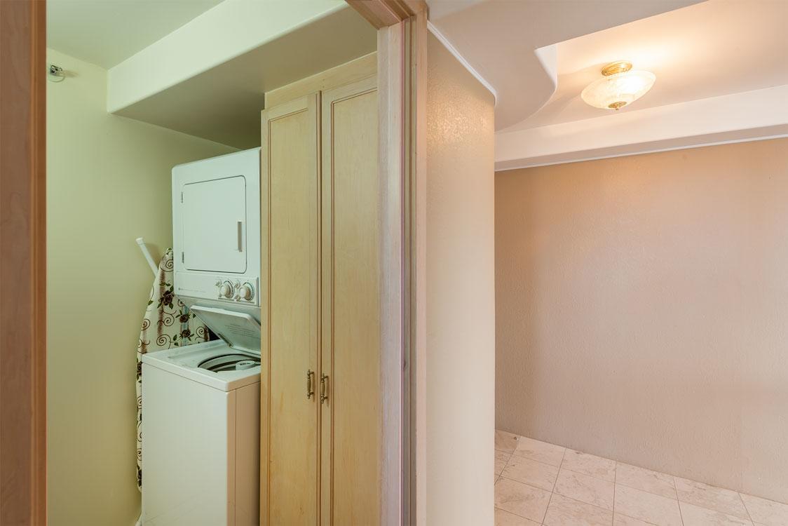Hawaiian Monarch Penthouse 402 Apartment Honolulu Exterior photo